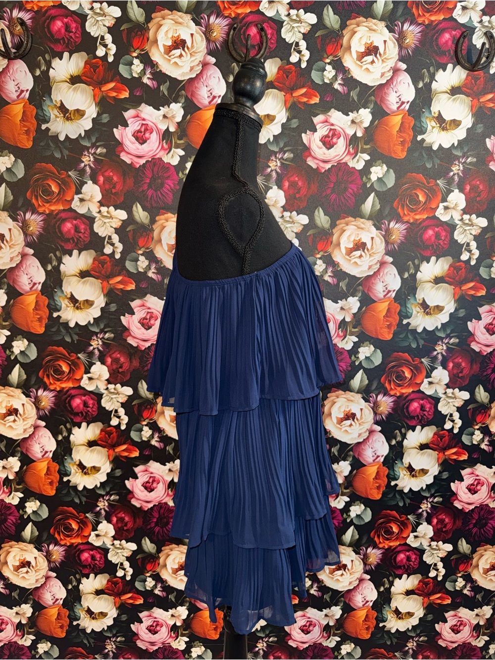 Lulu's Navy Blue One-Shoulder Tiered Pleated Dress, Medium, NWT - Picture 4 of 14